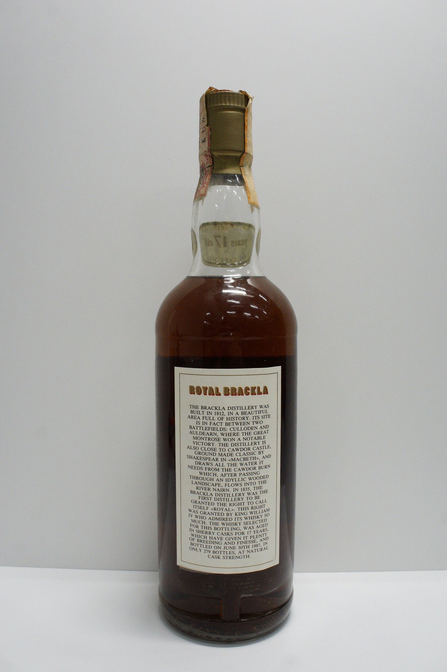 ROYAL BRACKLA - SINGLE MALT - IB - INTERTRADE "THE CREAM OF THE HIGHLANDS" (PICNIC LABEL)