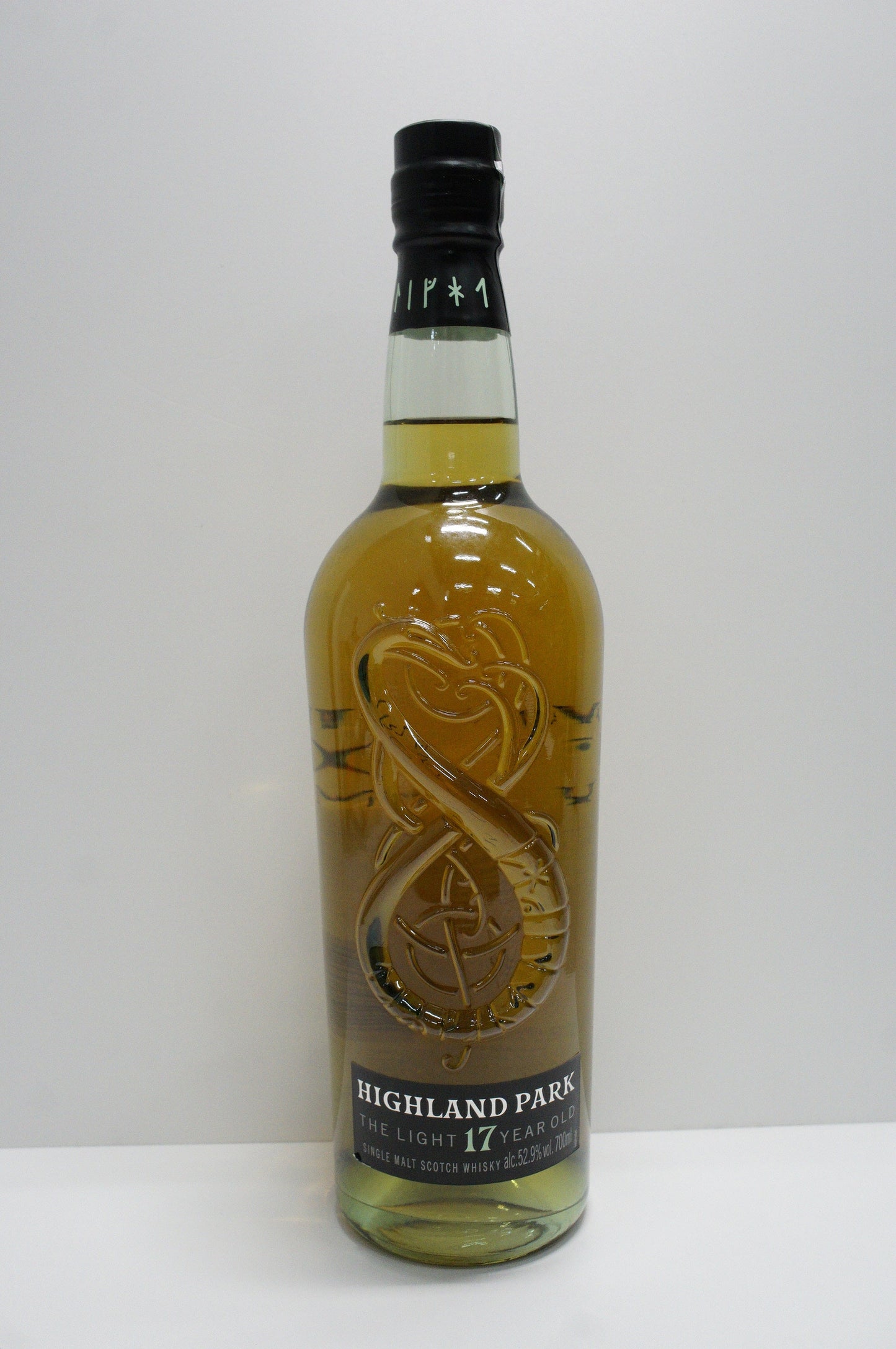 HIGHLAND PARK - SINGLE MALT - OB - "THE LIGHT"