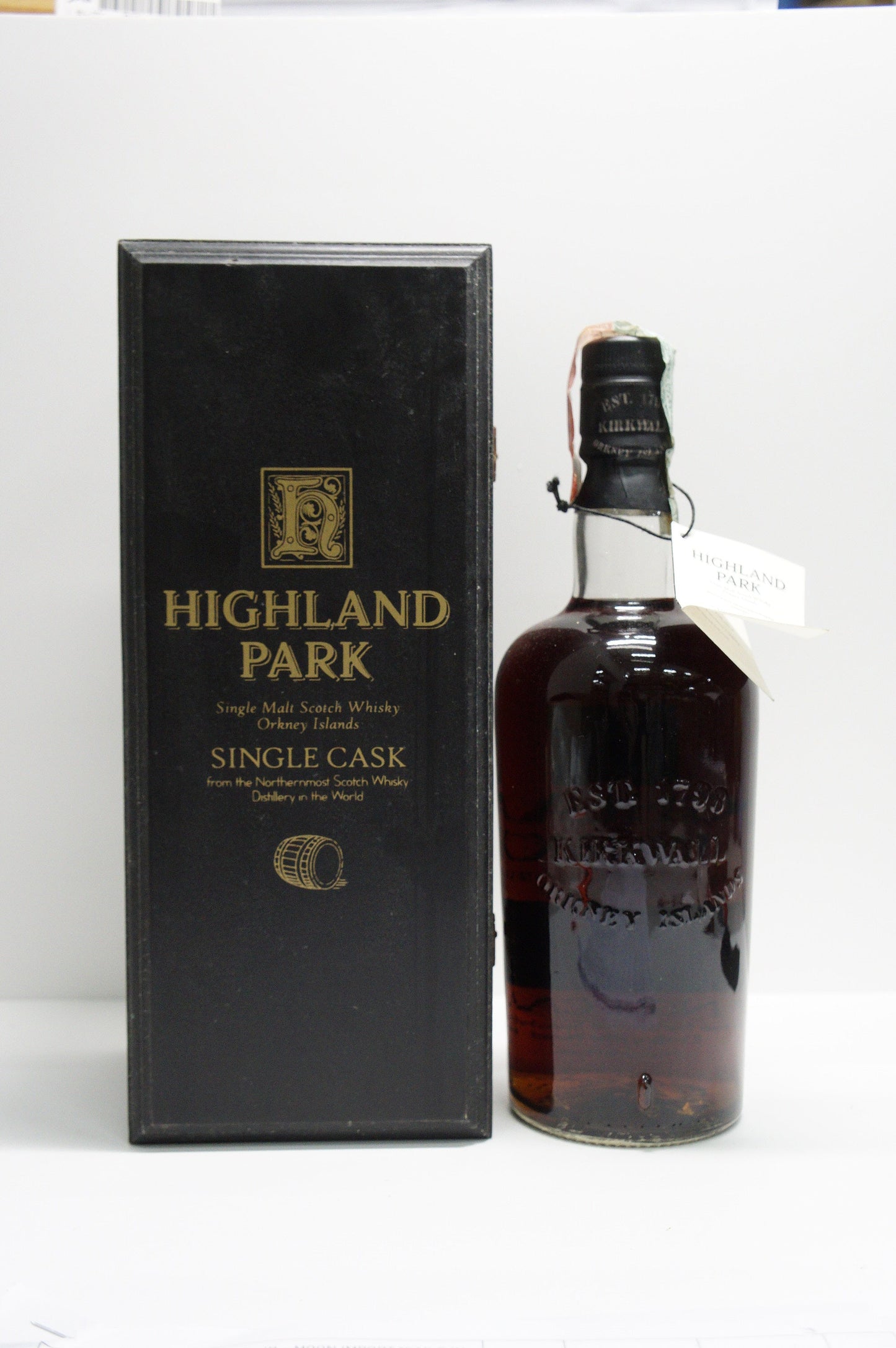 HIGHLAND PARK - SINGLE MALT - OB - "SINGLE CASK BOTTLED FOR SWEDEN" CASK #1602