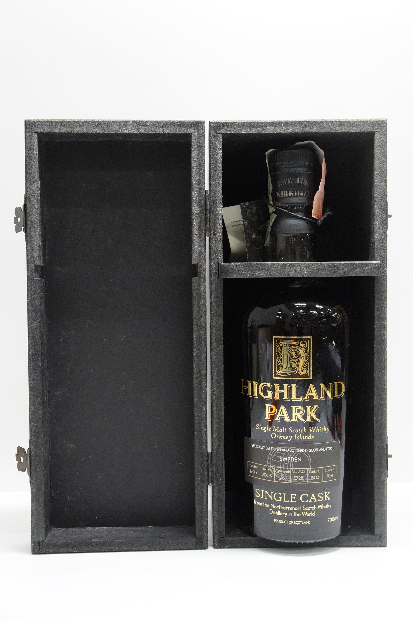 HIGHLAND PARK - SINGLE MALT - OB - "SINGLE CASK BOTTLED FOR SWEDEN" CASK #1602