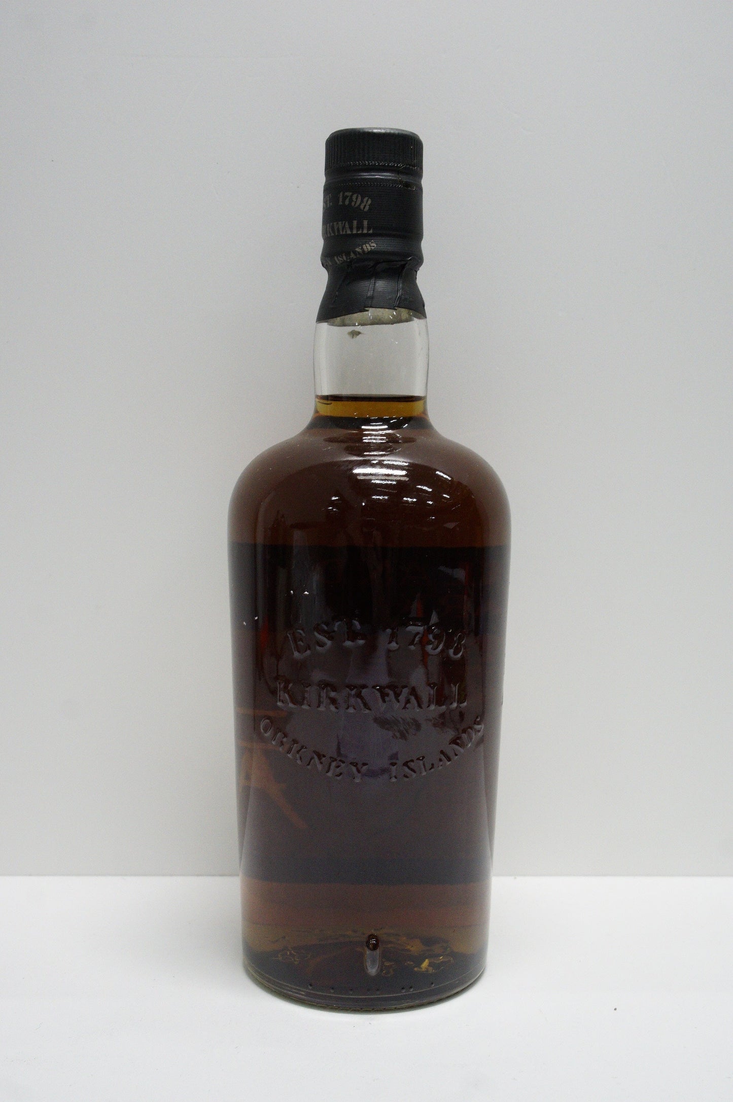 HIGHLAND PARK - SINGLE MALT - OB - DUMPY CLEAR BOTTLE "VINTAGE CASK FOR JAPAN MARKET" CASK #11207
