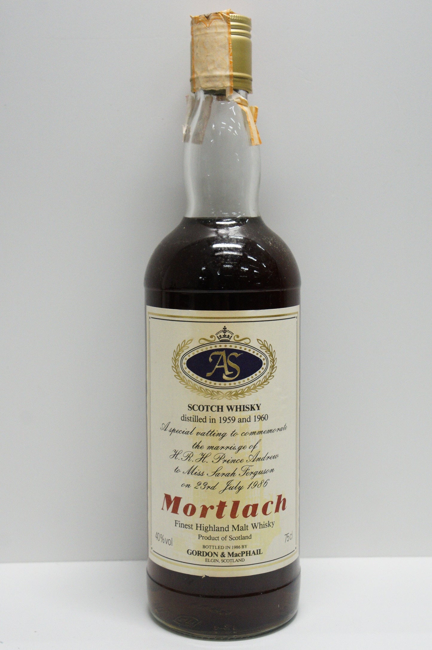 MORTLACH - SINGLE MALT -IB - GORDON & MACPHAIL (G&M) "FINEST HIGHLAND MALT" Prince Andrew and Sarah Ferguson
