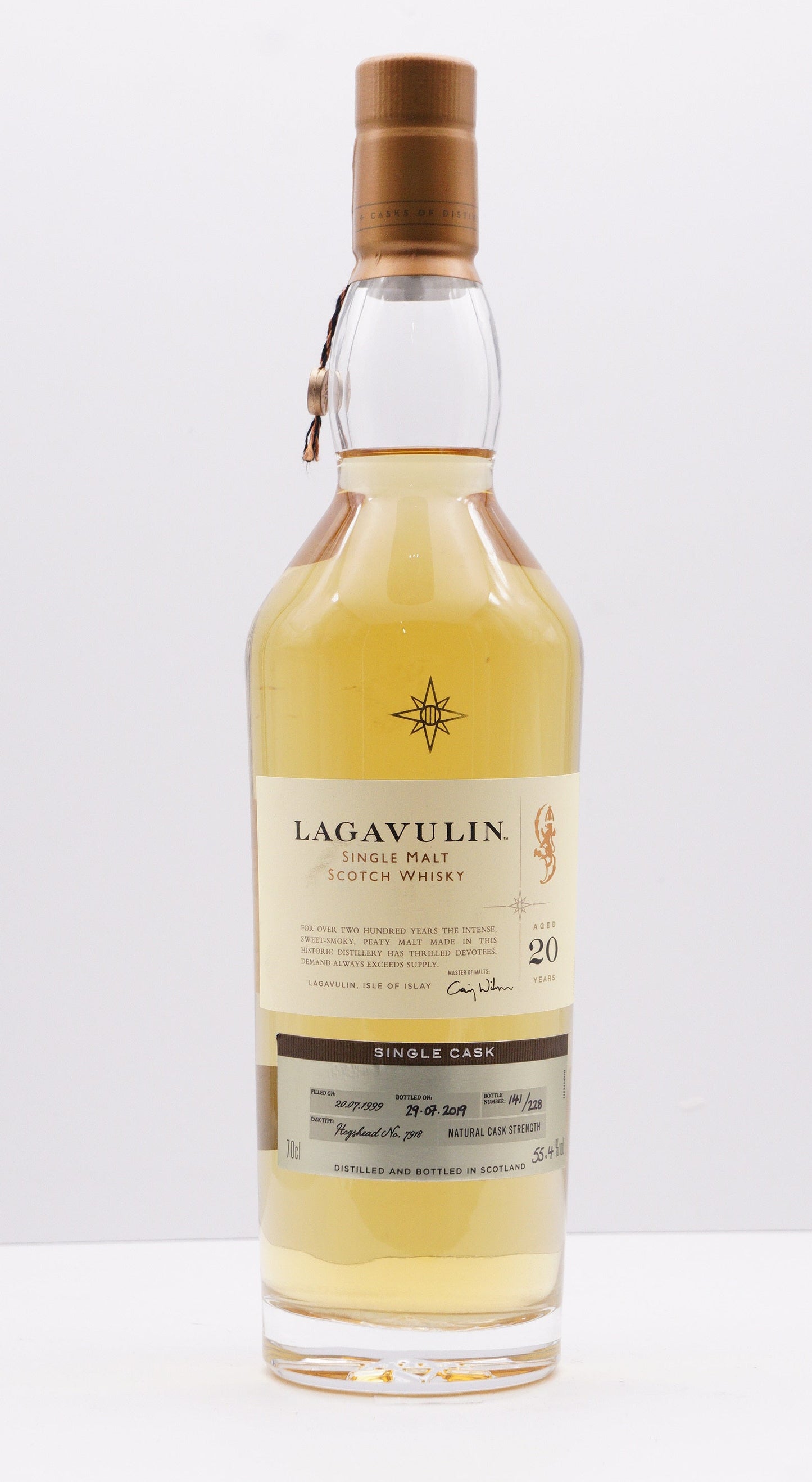 LAGAVULIN - SINGLE MALT - OB - "CASK OF DISTINCTION" CASK #7918